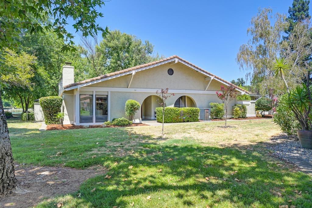 Detail Gallery Image 33 of 53 For 7018 Colina Ln, Rancho Murieta,  CA 95683 - 2 Beds | 2 Baths