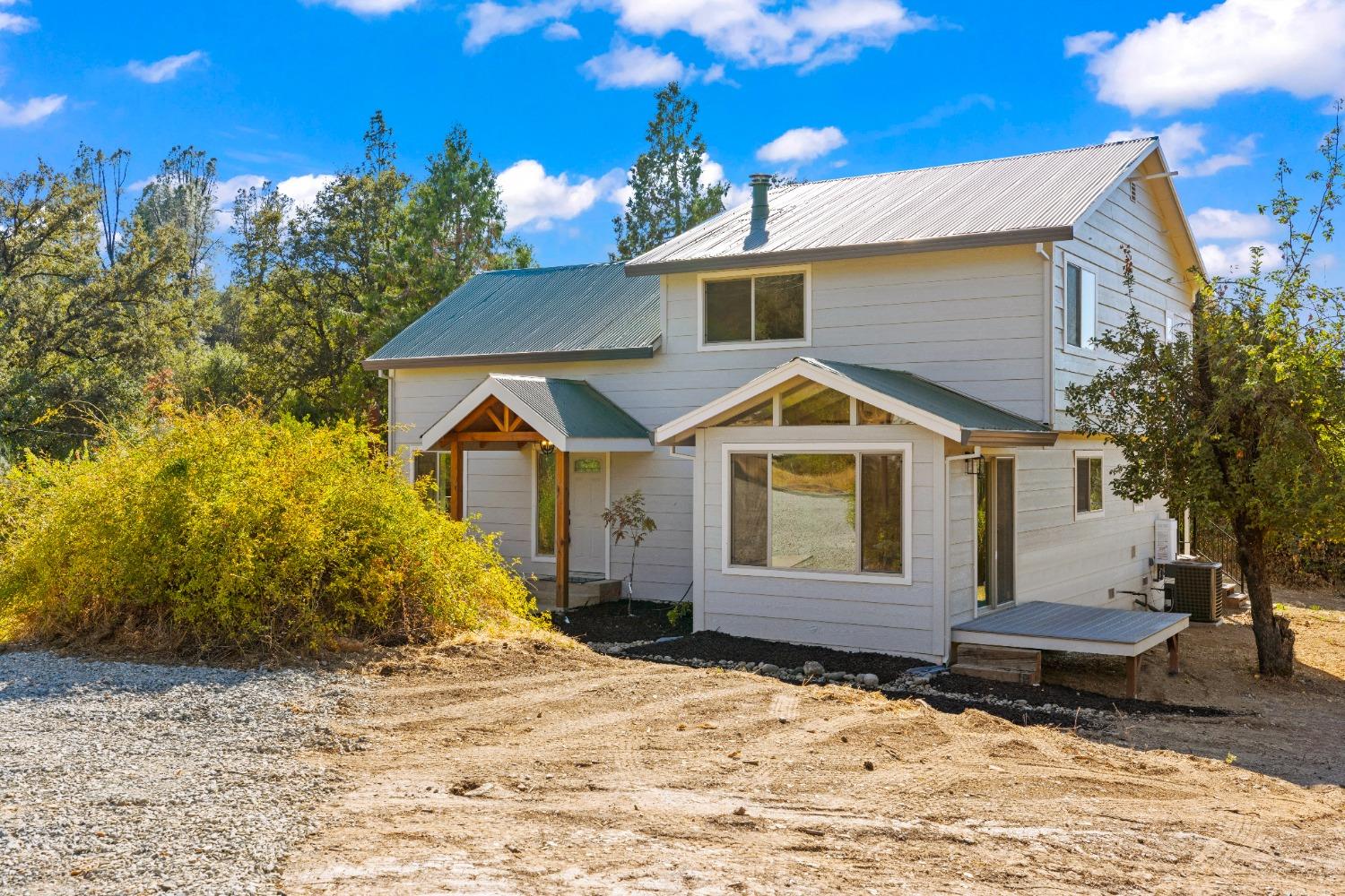 Detail Gallery Image 6 of 63 For 9803 State Highway 193, Placerville,  CA 95667 - 3 Beds | 2/1 Baths