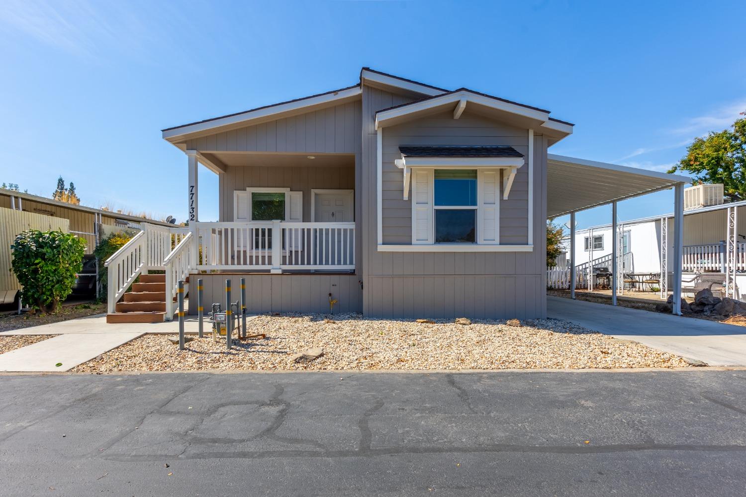 Detail Gallery Image 1 of 1 For 77132 Lauppe Ln 132, Citrus Heights,  CA 95621 - 2 Beds | 2 Baths