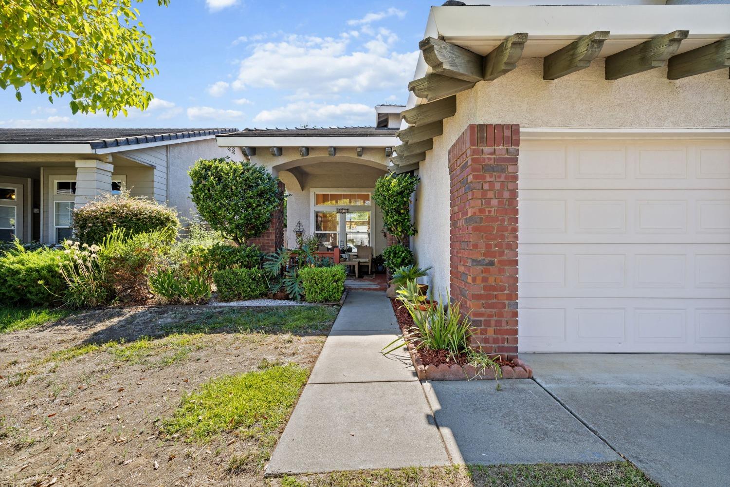 Detail Gallery Image 6 of 69 For 1844 Talon Rd, Rocklin,  CA 95765 - 4 Beds | 3 Baths