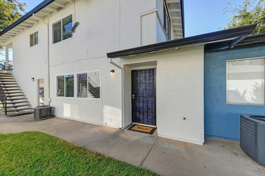 Detail Gallery Image 3 of 21 For 1188 Casita Dr #2,  Yuba City,  CA 95991 - 2 Beds | 1/1 Baths