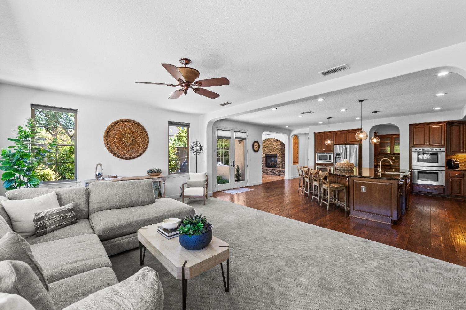 Detail Gallery Image 21 of 66 For 2023 Impressionist Way, El Dorado Hills,  CA 95762 - 4 Beds | 3/1 Baths