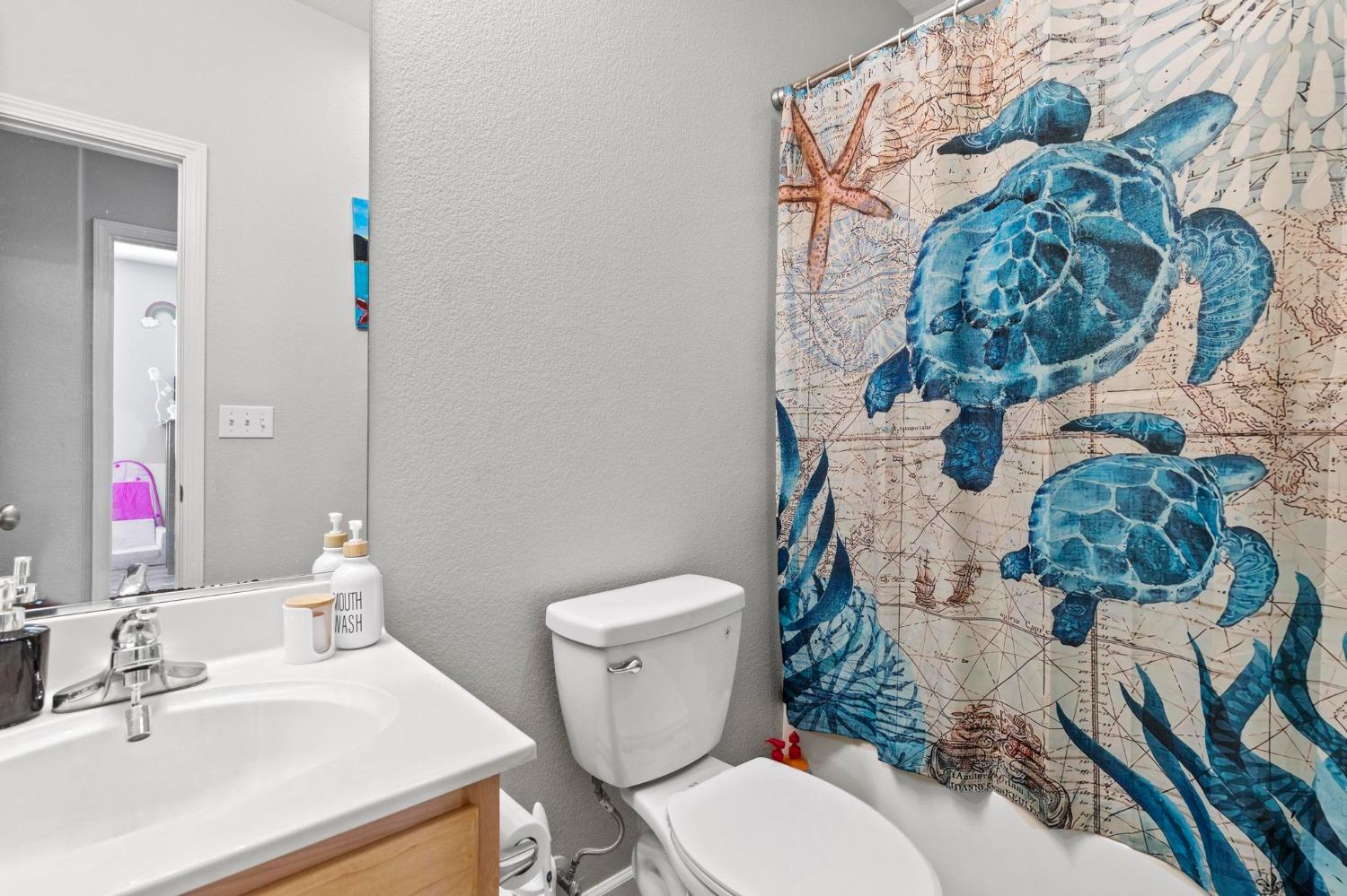 Detail Gallery Image 27 of 39 For 1464 Paddington Way, Plumas Lake,  CA 95961 - 3 Beds | 2 Baths