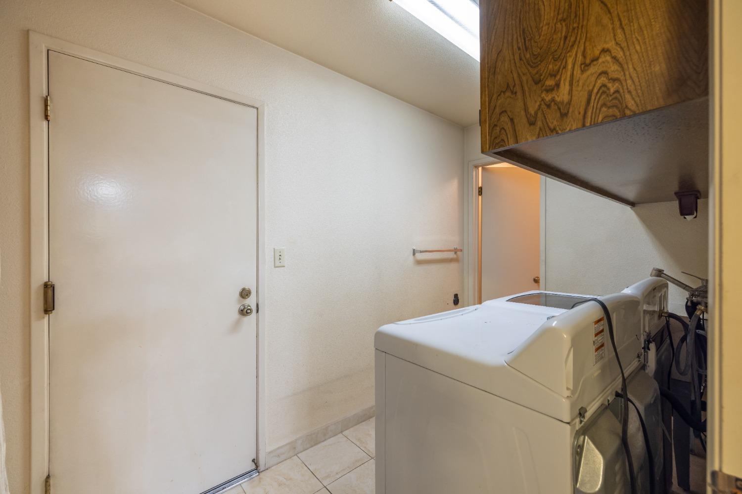 Detail Gallery Image 23 of 59 For 2918 Snowbrook Ct, Stockton,  CA 95219 - 5 Beds | 3/1 Baths