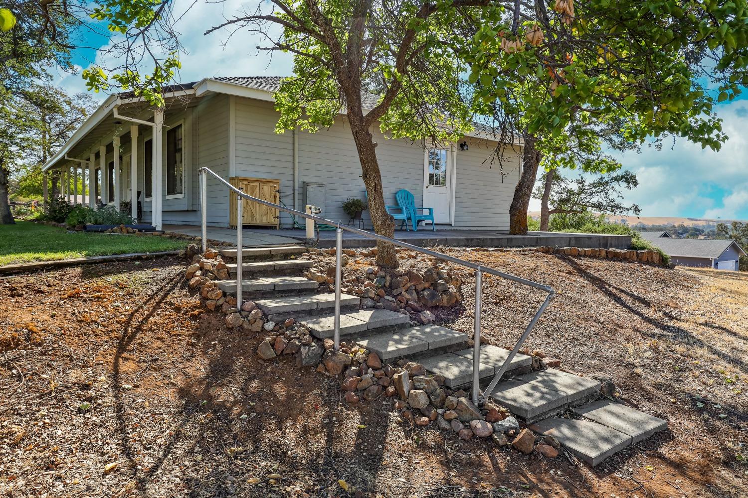 Detail Gallery Image 34 of 70 For 8370 Hautly Ln, Valley Springs,  CA 95252 - 3 Beds | 2 Baths