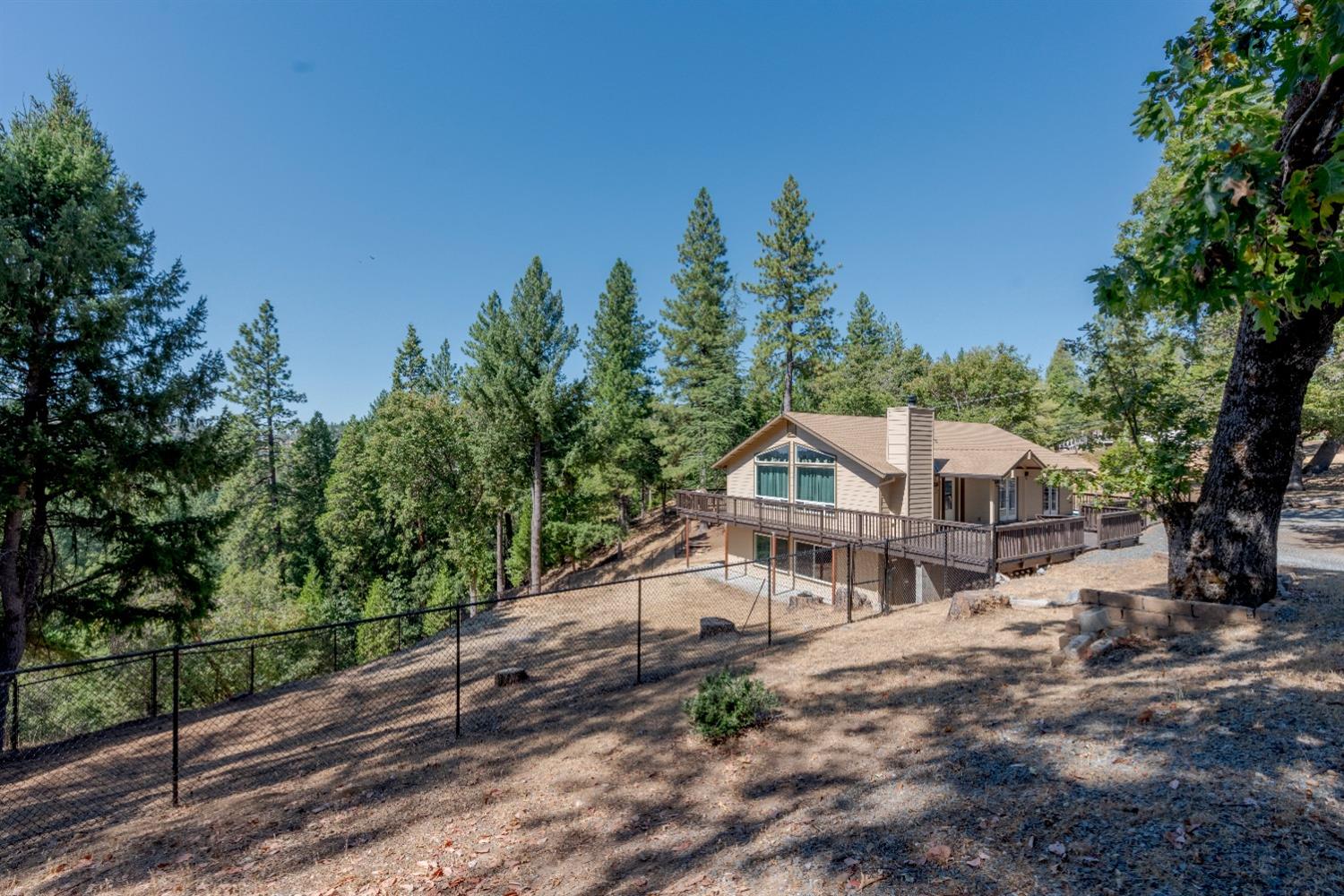 Detail Gallery Image 72 of 90 For 5031 Shooting Star Rd, Pollock Pines,  CA 95726 - 4 Beds | 2/2 Baths