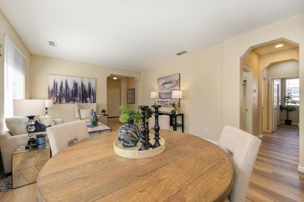 Detail Gallery Image 16 of 72 For 131 Rock House Cir, Sacramento,  CA 95835 - 2 Beds | 2 Baths