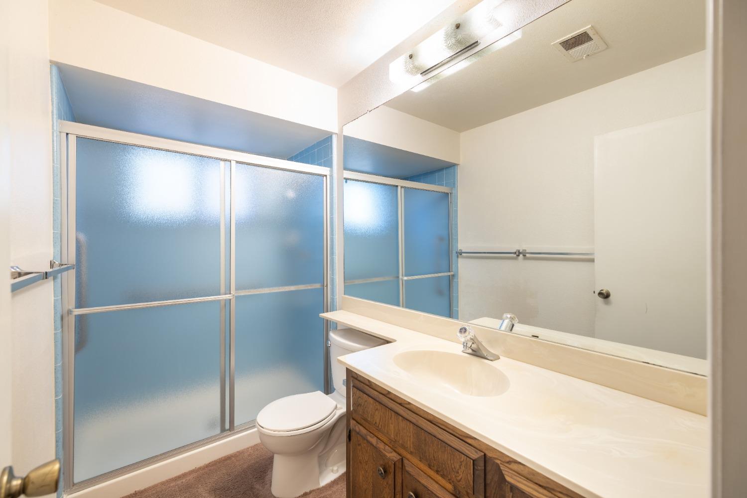 Detail Gallery Image 32 of 59 For 2918 Snowbrook Ct, Stockton,  CA 95219 - 5 Beds | 3/1 Baths