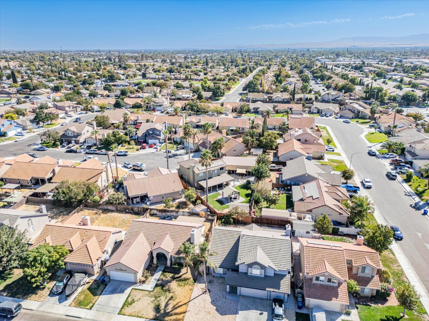 Detail Gallery Image 64 of 68 For 144 Blush Ct, Los Banos,  CA 93635 - 4 Beds | 2/1 Baths