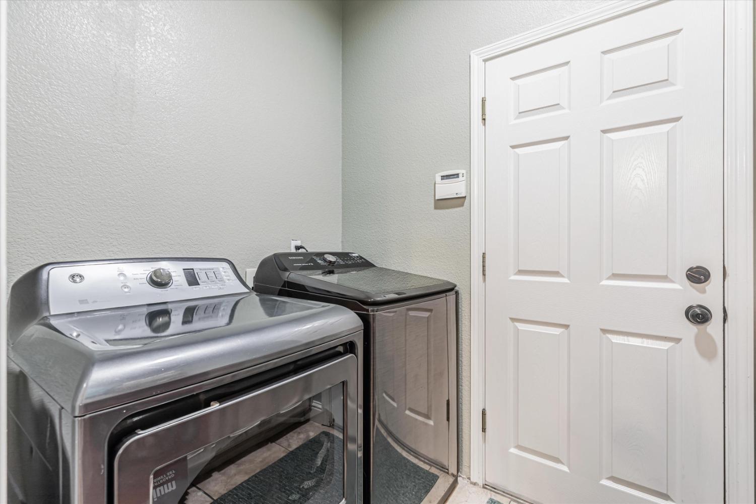 Detail Gallery Image 51 of 68 For 144 Blush Ct, Los Banos,  CA 93635 - 4 Beds | 2/1 Baths