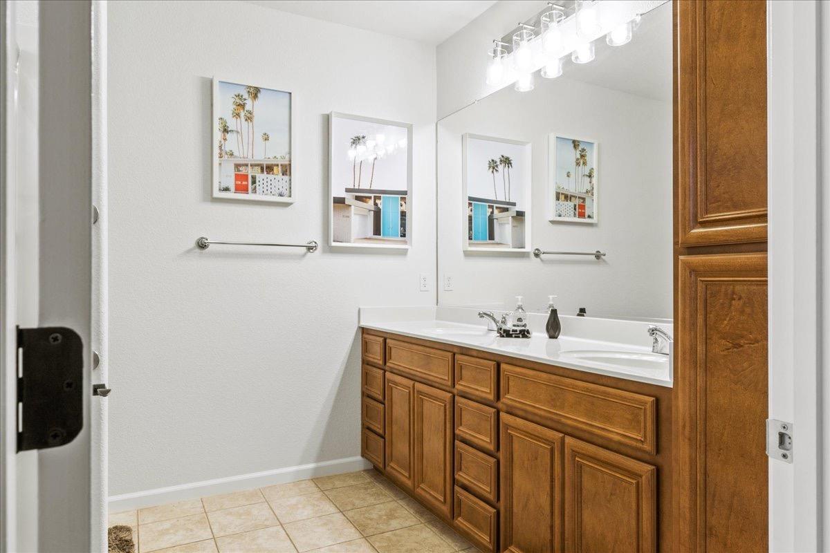 Detail Gallery Image 15 of 25 For 1200 Marseille Ln, Roseville,  CA 95747 - 2 Beds | 2 Baths