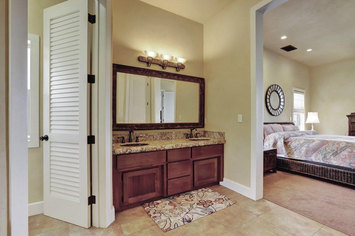 Detail Gallery Image 33 of 76 For 10698 Bell Rd, Penn Valley,  CA 95946 - 3 Beds | 2/1 Baths