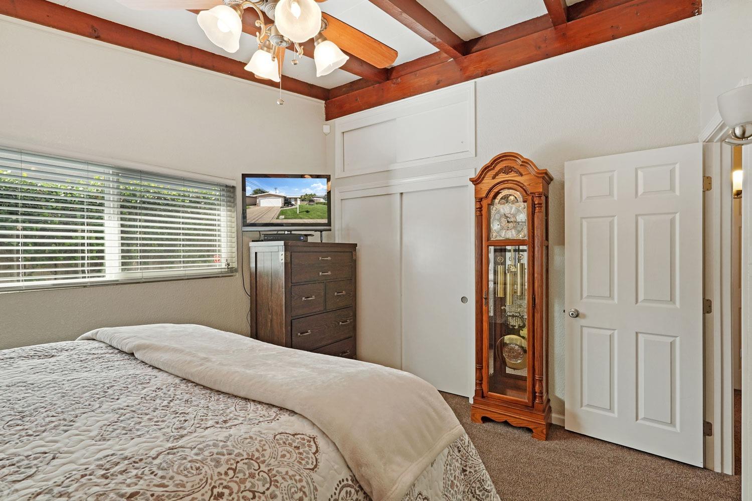 Detail Gallery Image 21 of 42 For 413 N Sunset Dr, Lodi,  CA 95240 - 3 Beds | 1 Baths