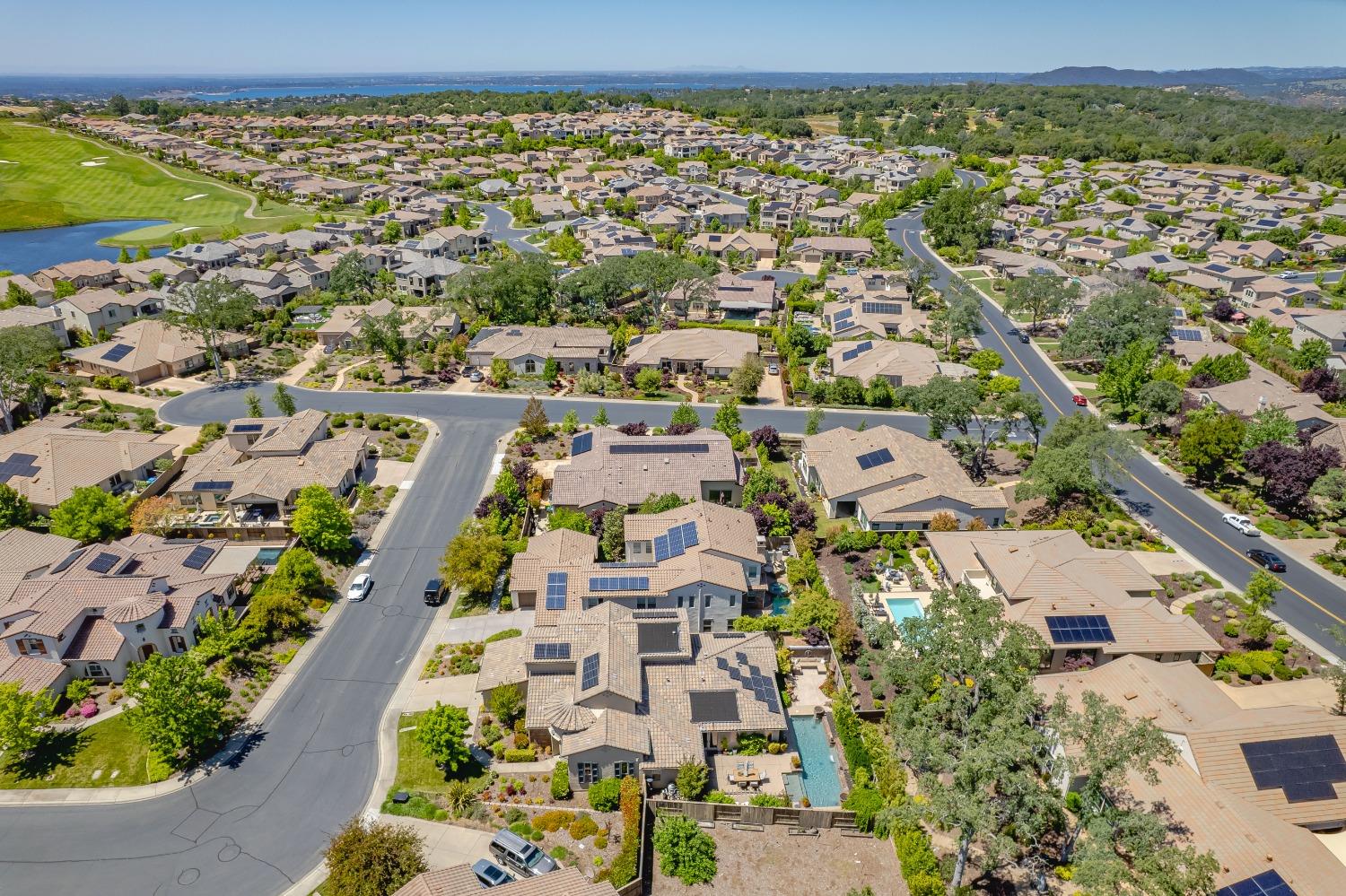 Detail Gallery Image 56 of 66 For 2023 Impressionist Way, El Dorado Hills,  CA 95762 - 4 Beds | 3/1 Baths