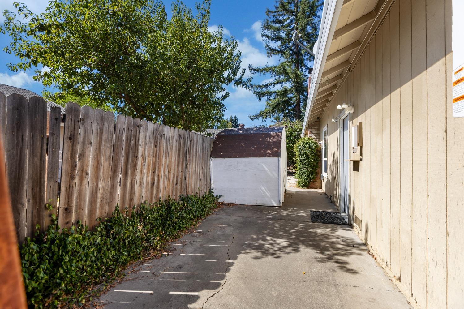 Detail Gallery Image 54 of 57 For 7346 Flowerwood, Sacramento,  CA 95831 - 3 Beds | 2/1 Baths