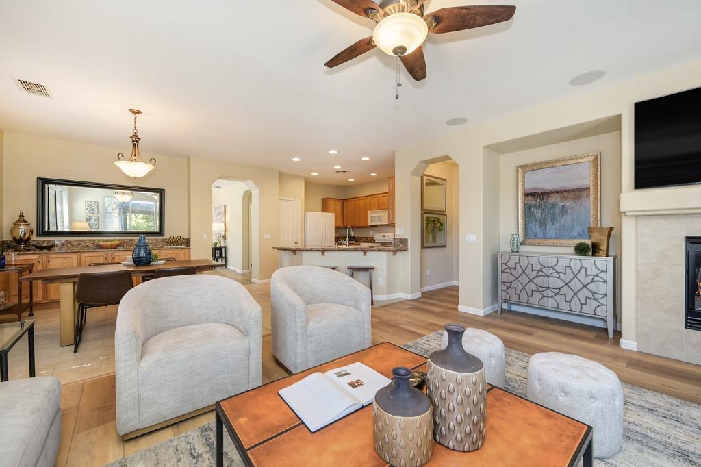 Detail Gallery Image 22 of 72 For 131 Rock House Cir, Sacramento,  CA 95835 - 2 Beds | 2 Baths