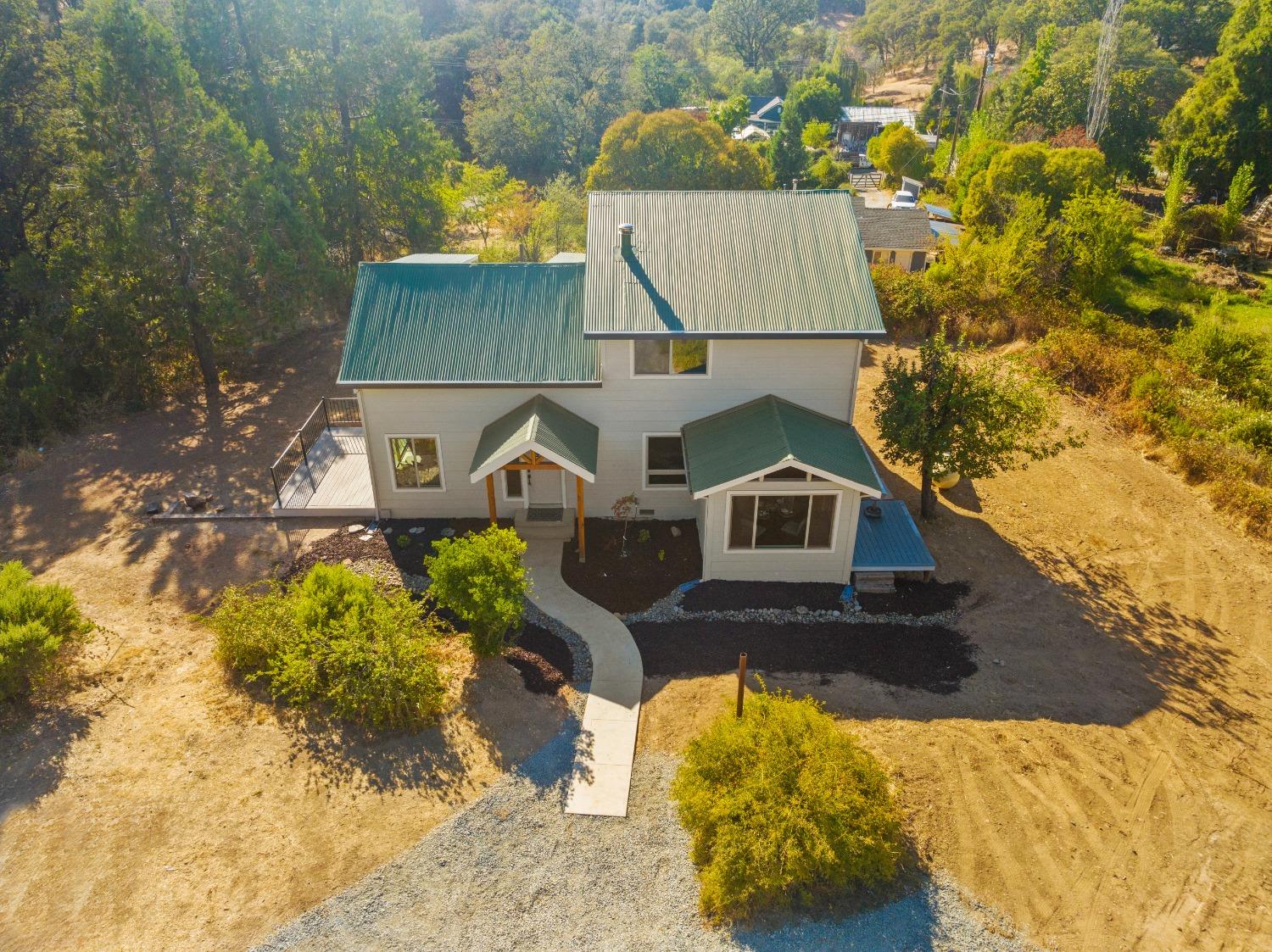 Detail Gallery Image 2 of 63 For 9803 State Highway 193, Placerville,  CA 95667 - 3 Beds | 2/1 Baths