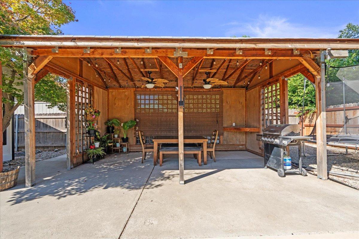 Detail Gallery Image 36 of 39 For 1647 Rebecca Dr, Yuba City,  CA 95993 - 4 Beds | 2 Baths