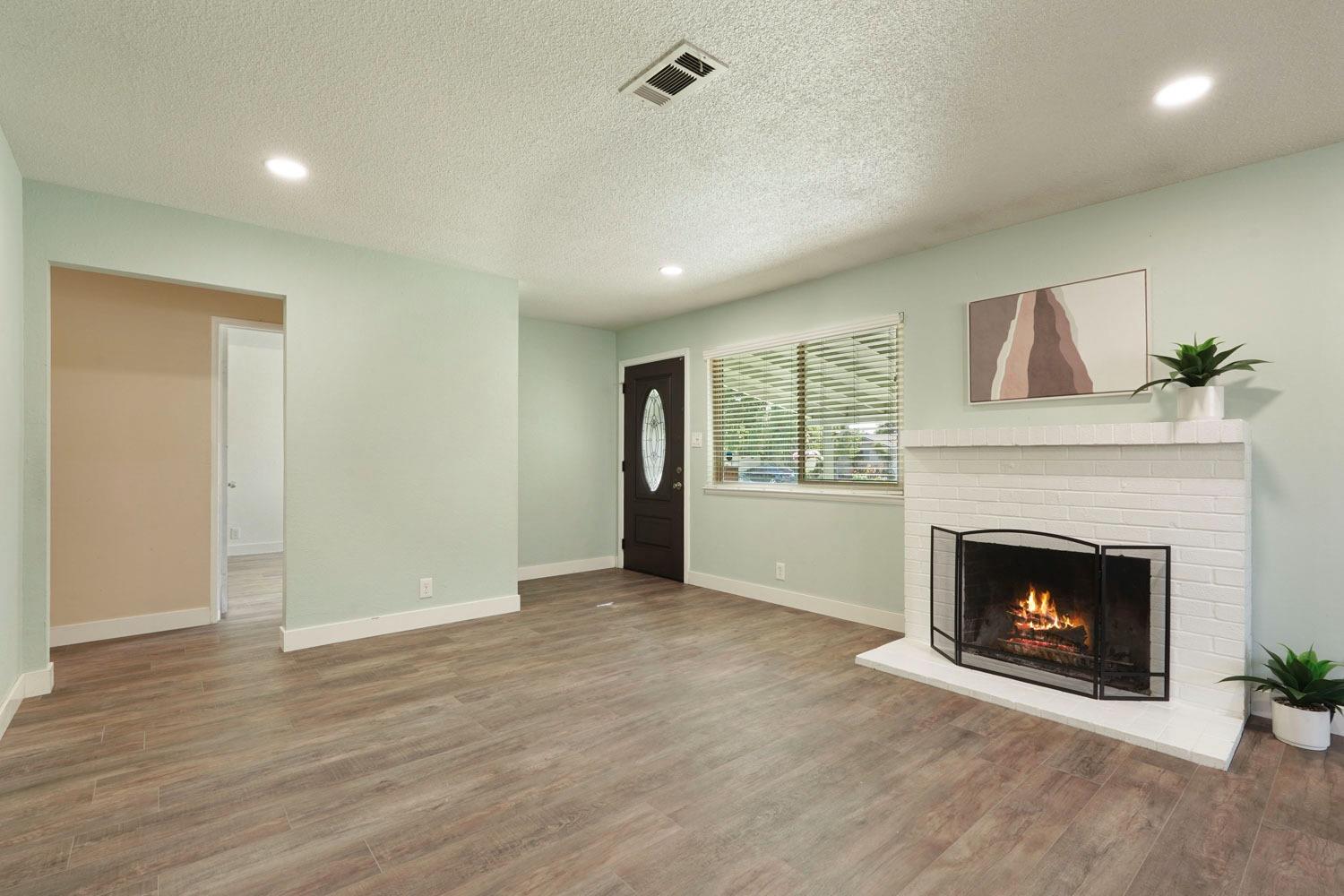 Detail Gallery Image 15 of 46 For 1436 Richard Dr, Tracy,  CA 95376 - 3 Beds | 2/1 Baths