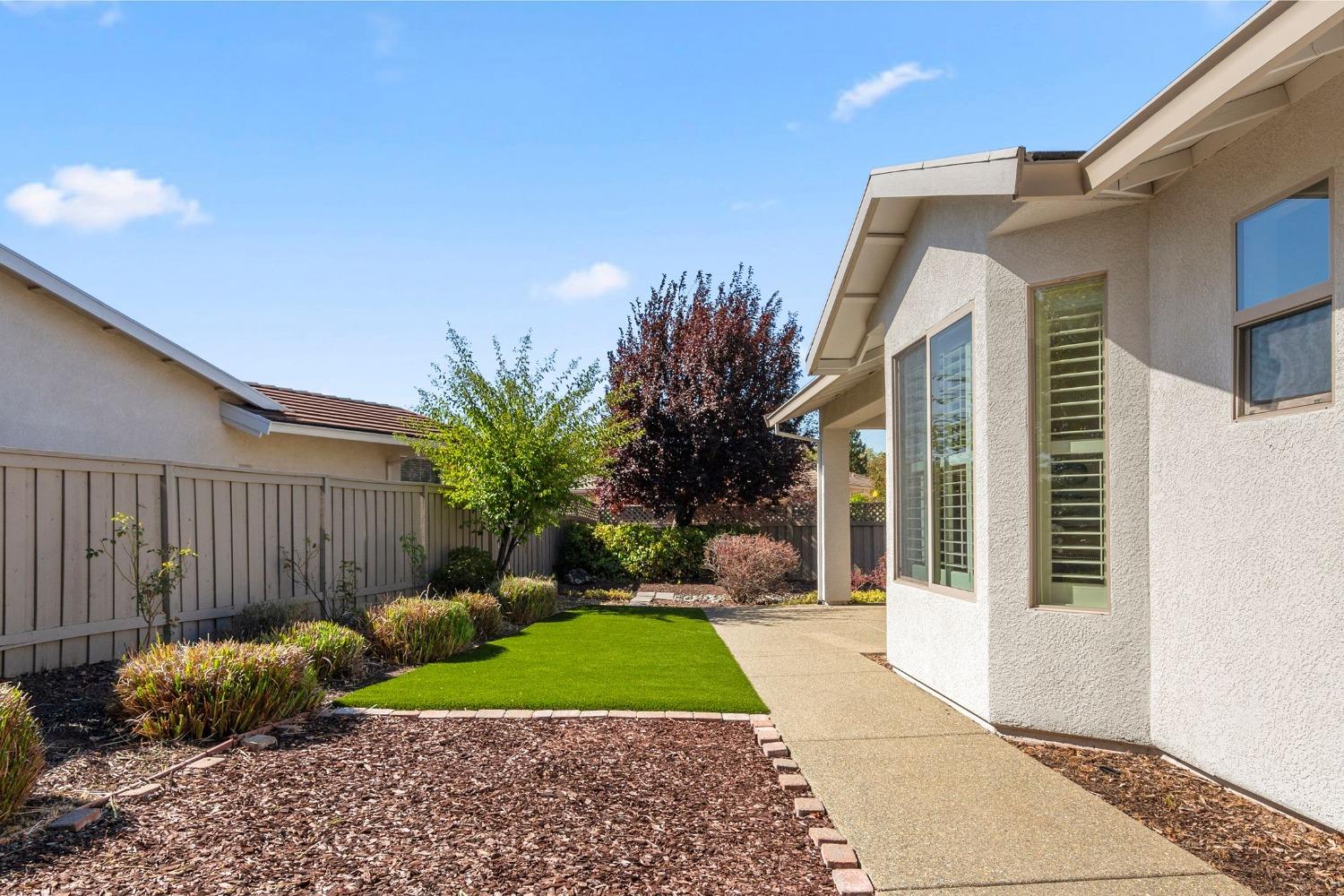 Detail Gallery Image 36 of 39 For 413 Snapdragon Ln, Lincoln,  CA 95648 - 2 Beds | 2 Baths