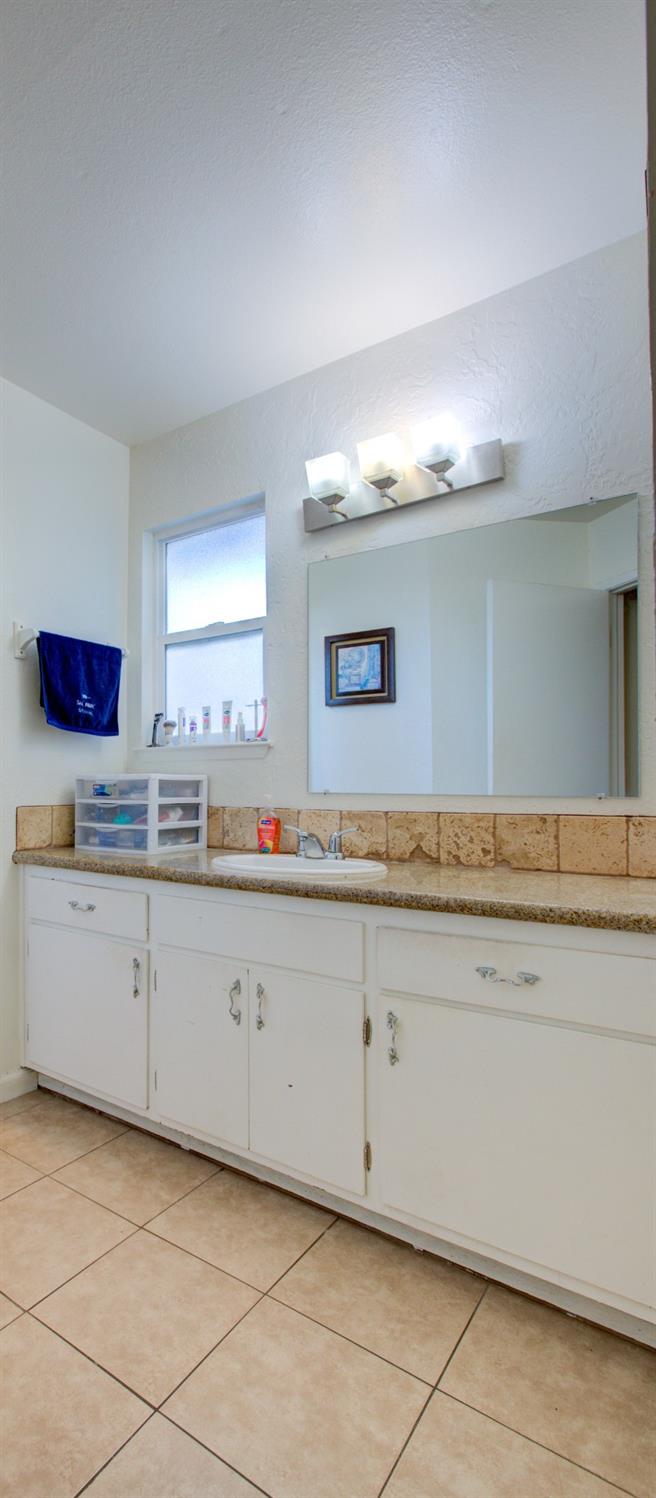 Detail Gallery Image 22 of 29 For 1425 Virlee Dr, Modesto,  CA 95355 - 3 Beds | 2 Baths