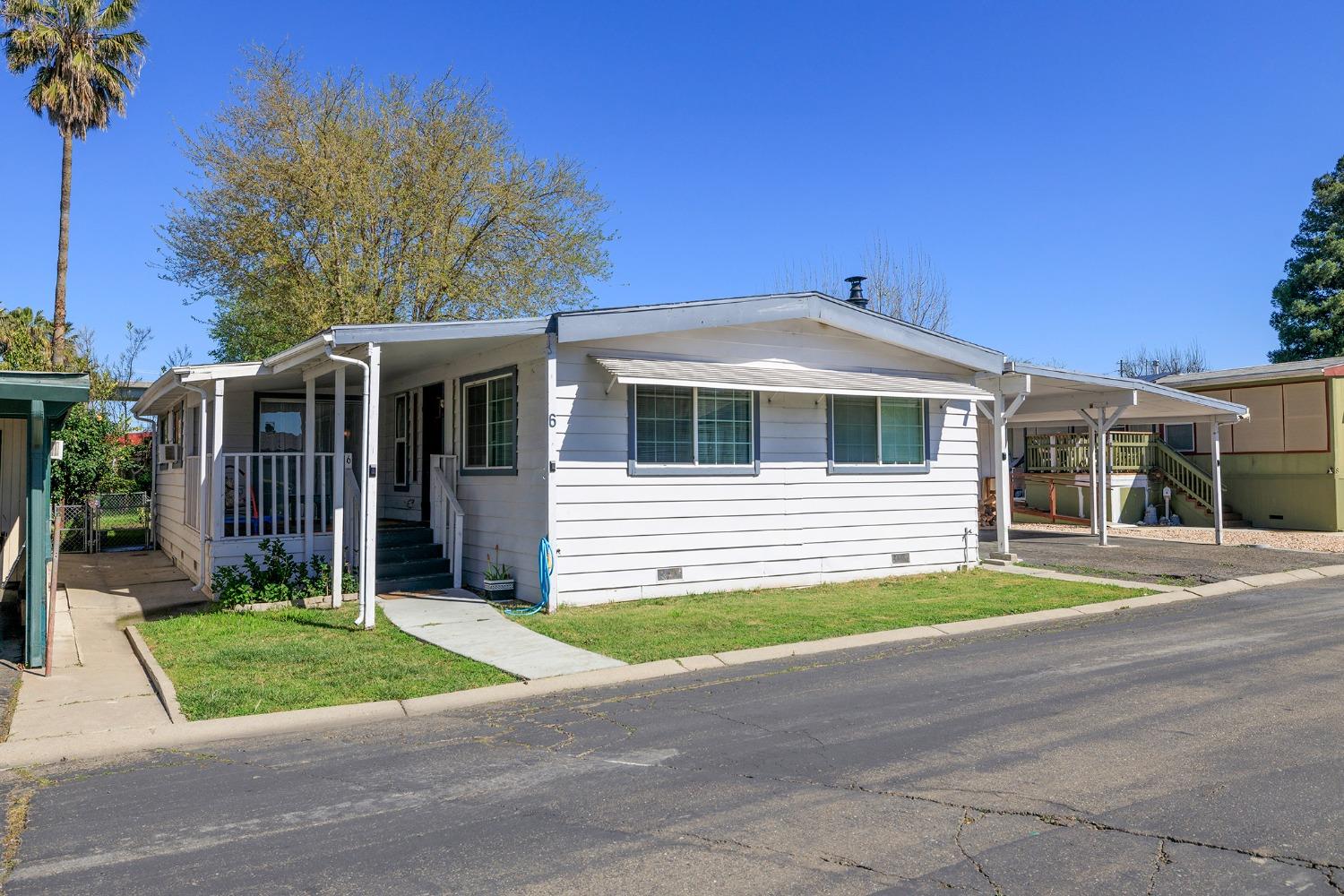 Detail Gallery Image 2 of 56 For 6 Softwind, Lodi,  CA 95242 - 3 Beds | 2 Baths