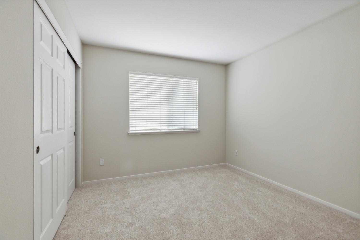 Detail Gallery Image 21 of 33 For 1287 Gentry Ct, Tracy,  CA 95377 - 5 Beds | 2/1 Baths