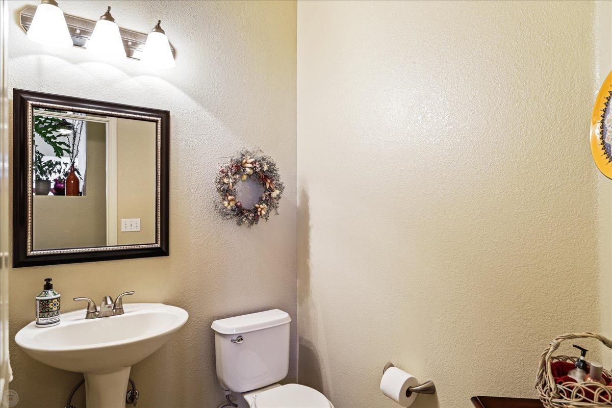 Detail Gallery Image 26 of 50 For 1616 Seven Falls, Modesto,  CA 95355 - 3 Beds | 2/1 Baths