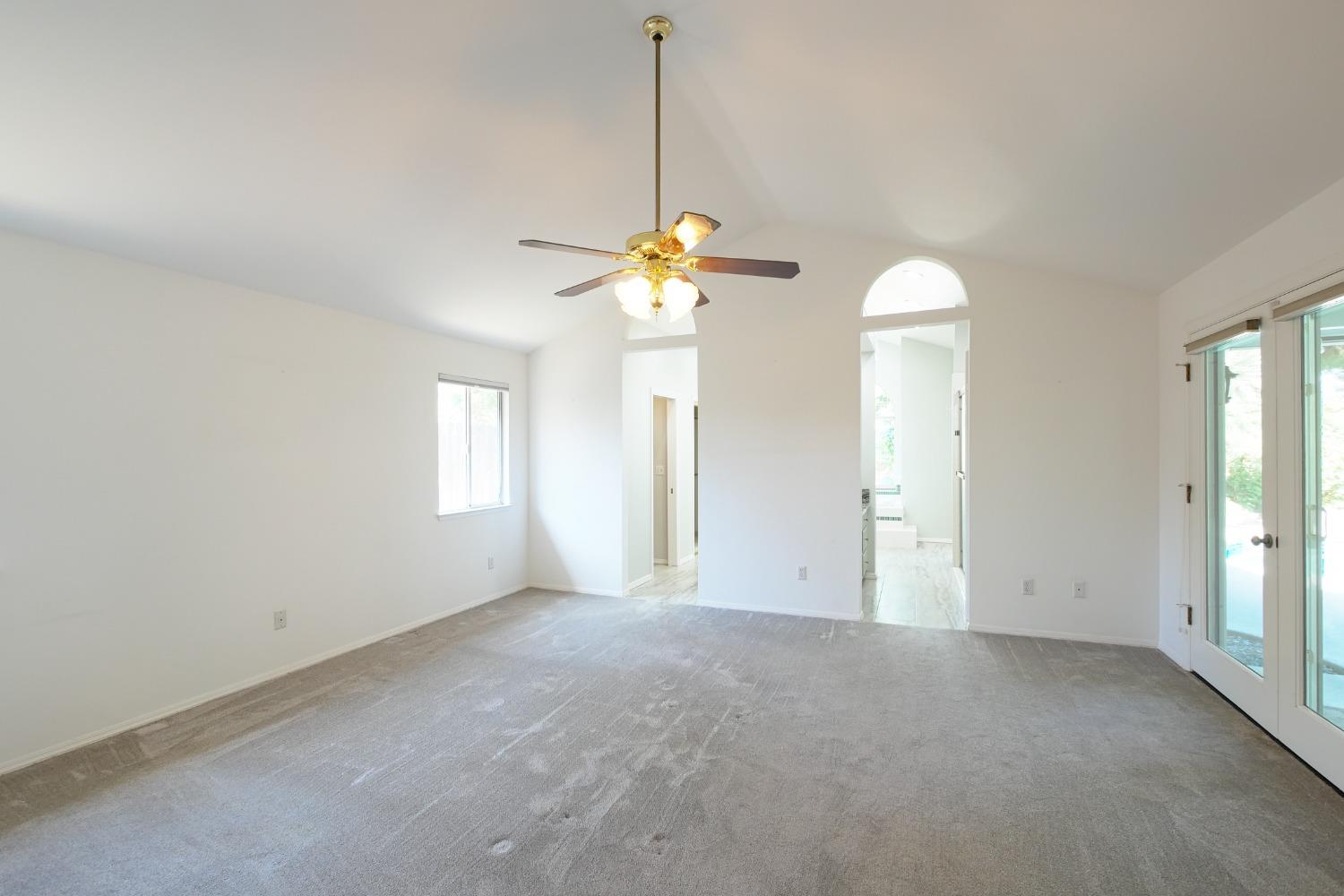 Detail Gallery Image 25 of 64 For 2371 Harold St, Kingsburg,  CA 93631 - 4 Beds | 2/1 Baths