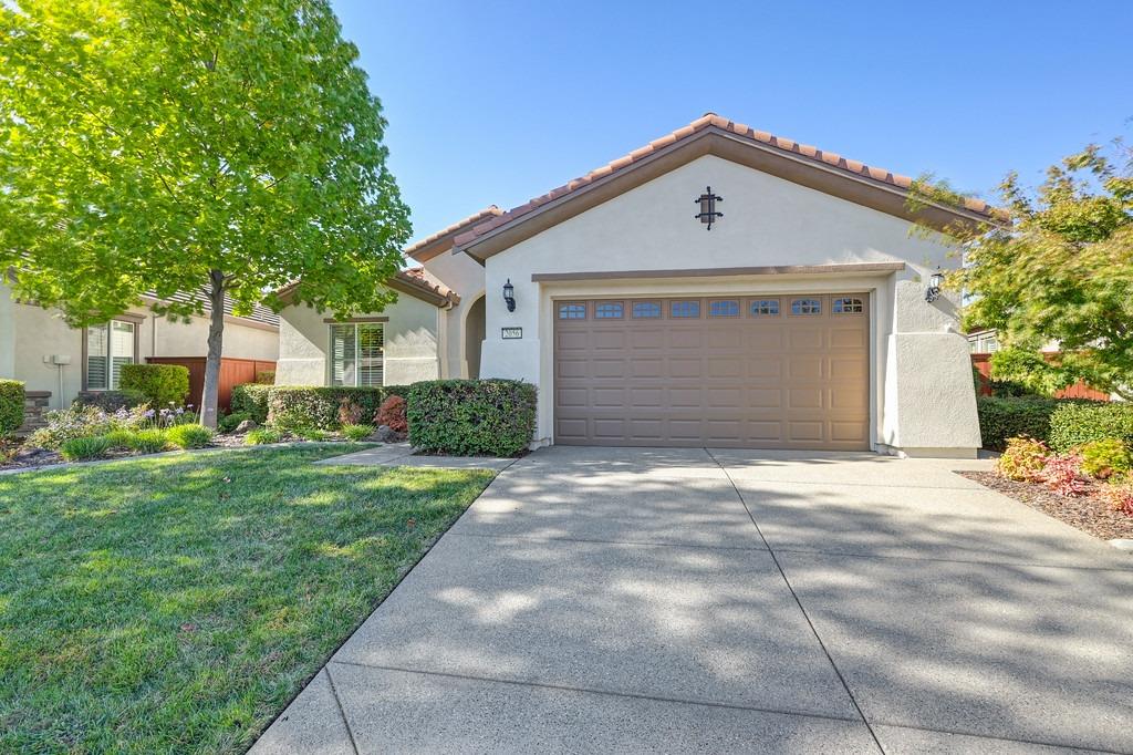 Detail Gallery Image 3 of 86 For 2056 Brixham Dr, Roseville,  CA 95747 - 2 Beds | 2 Baths