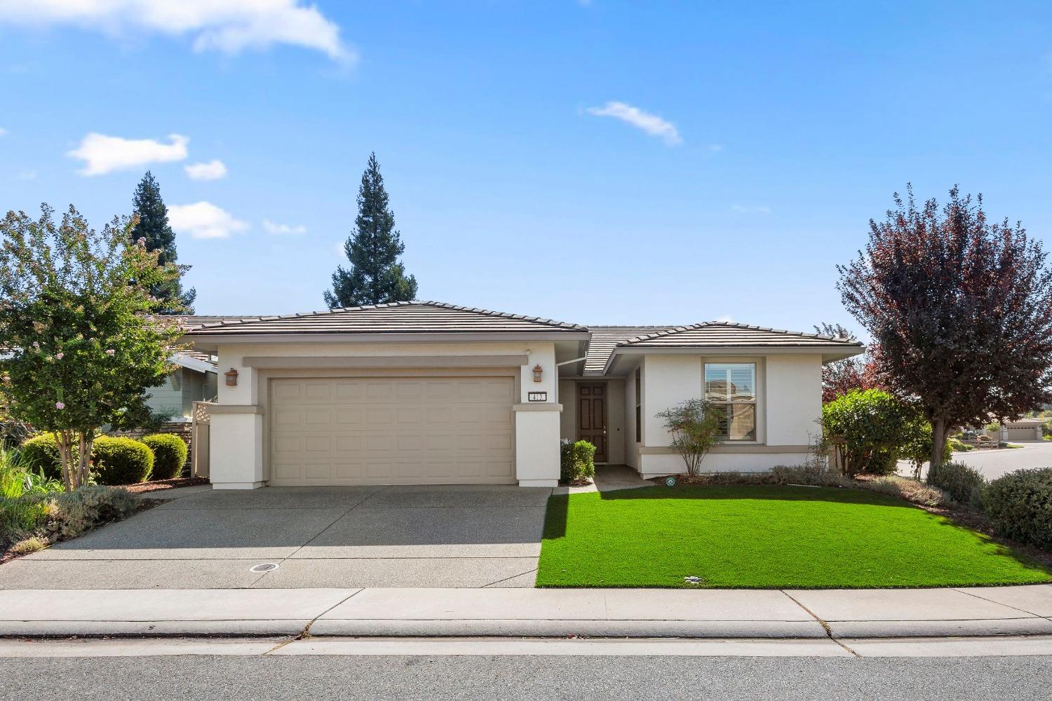 Detail Gallery Image 2 of 39 For 413 Snapdragon Ln, Lincoln,  CA 95648 - 2 Beds | 2 Baths