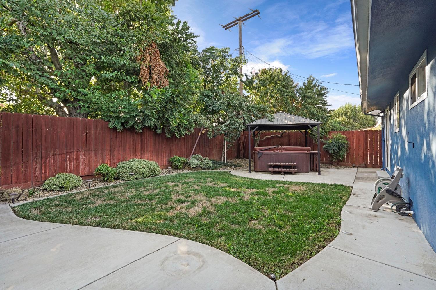 Detail Gallery Image 37 of 45 For 124 Benson Dr, Lodi,  CA 95242 - 3 Beds | 2 Baths