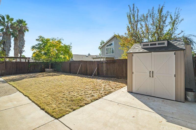 Detail Gallery Image 47 of 48 For 7938 Bucks Harbor Way, Sacramento,  CA 95828 - 3 Beds | 2/1 Baths