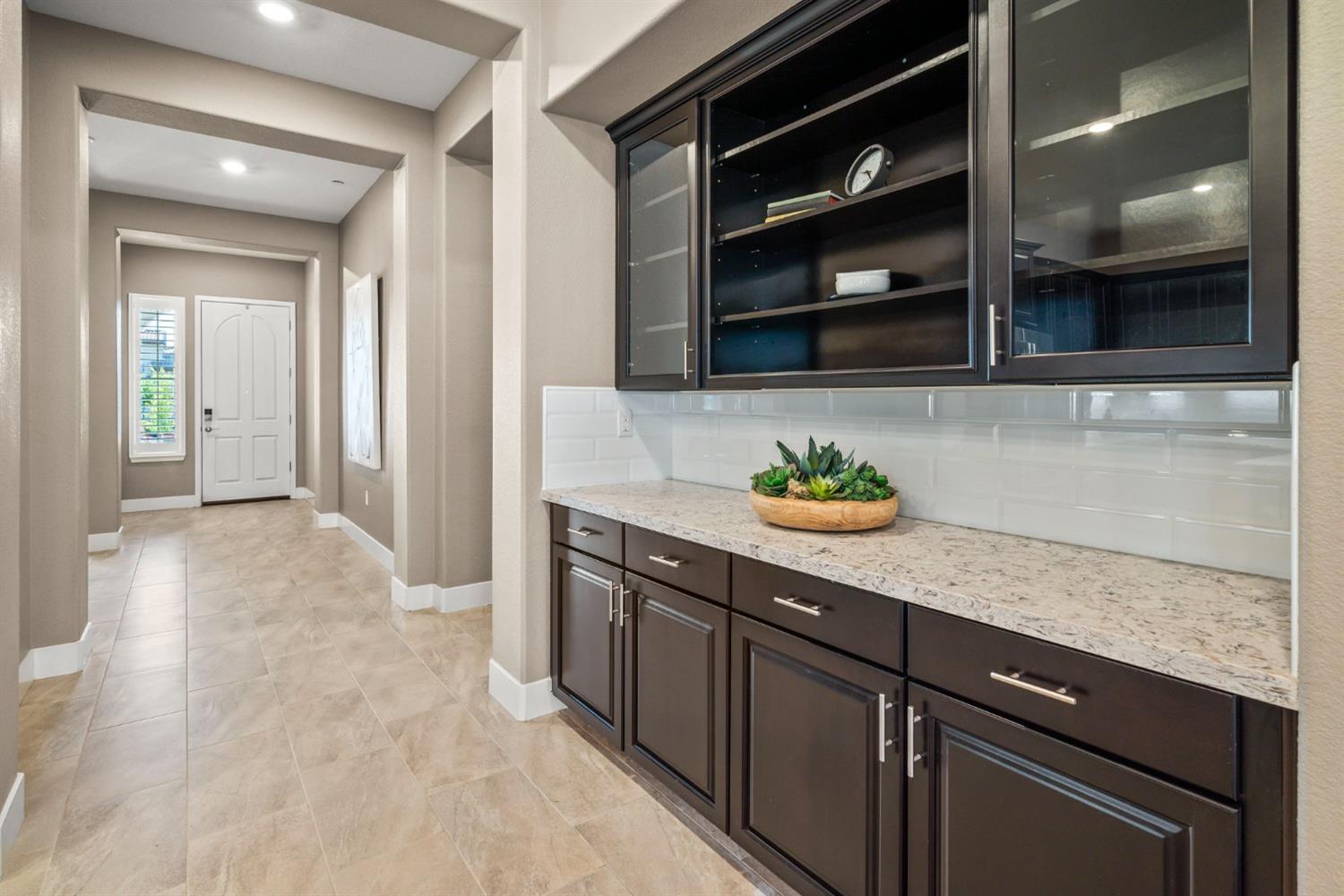 Detail Gallery Image 32 of 56 For 3029 Calypso Cir, El Dorado Hills,  CA 95762 - 3 Beds | 3/1 Baths