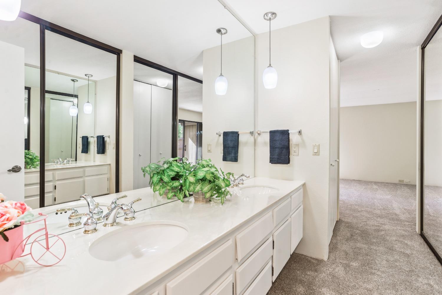 Detail Gallery Image 23 of 47 For 1185 Vanderbilt Way, Sacramento,  CA 95825 - 2 Beds | 2 Baths