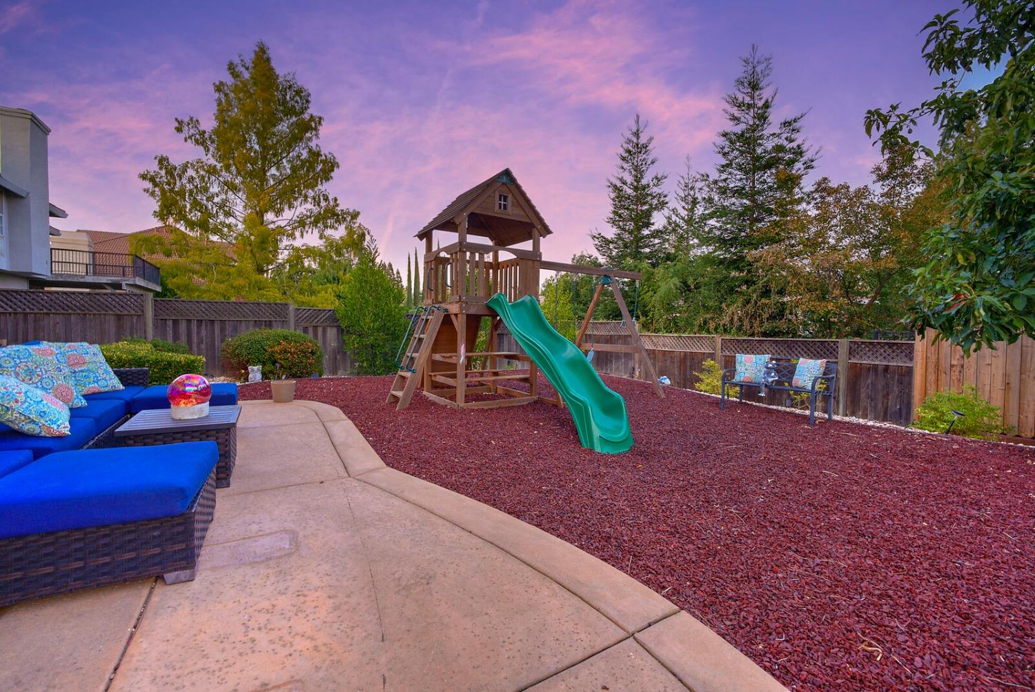 Detail Gallery Image 59 of 72 For 100 Englehart Dr, Folsom,  CA 95630 - 5 Beds | 4/1 Baths