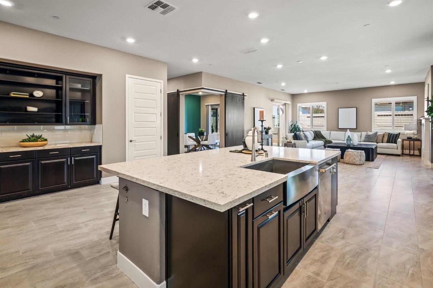 Detail Gallery Image 17 of 56 For 3029 Calypso Cir, El Dorado Hills,  CA 95762 - 3 Beds | 3/1 Baths