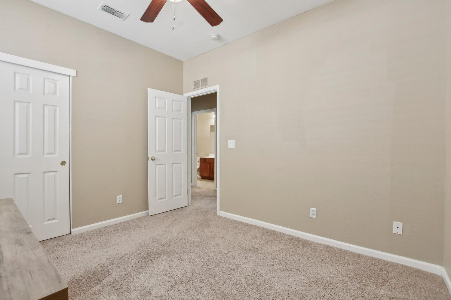 Detail Gallery Image 11 of 26 For 11767 Kouros Way, Rancho Cordova,  CA 95742 - 3 Beds | 2 Baths