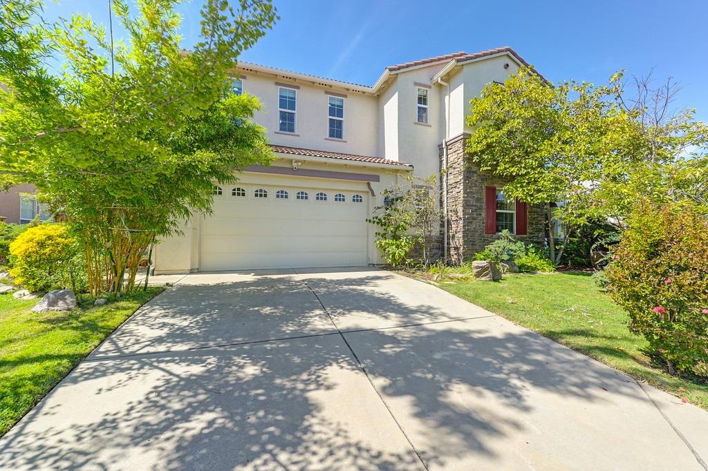 Detail Gallery Image 1 of 1 For 6808 Boa Nova Dr, Elk Grove,  CA 95757 - 5 Beds | 3/1 Baths