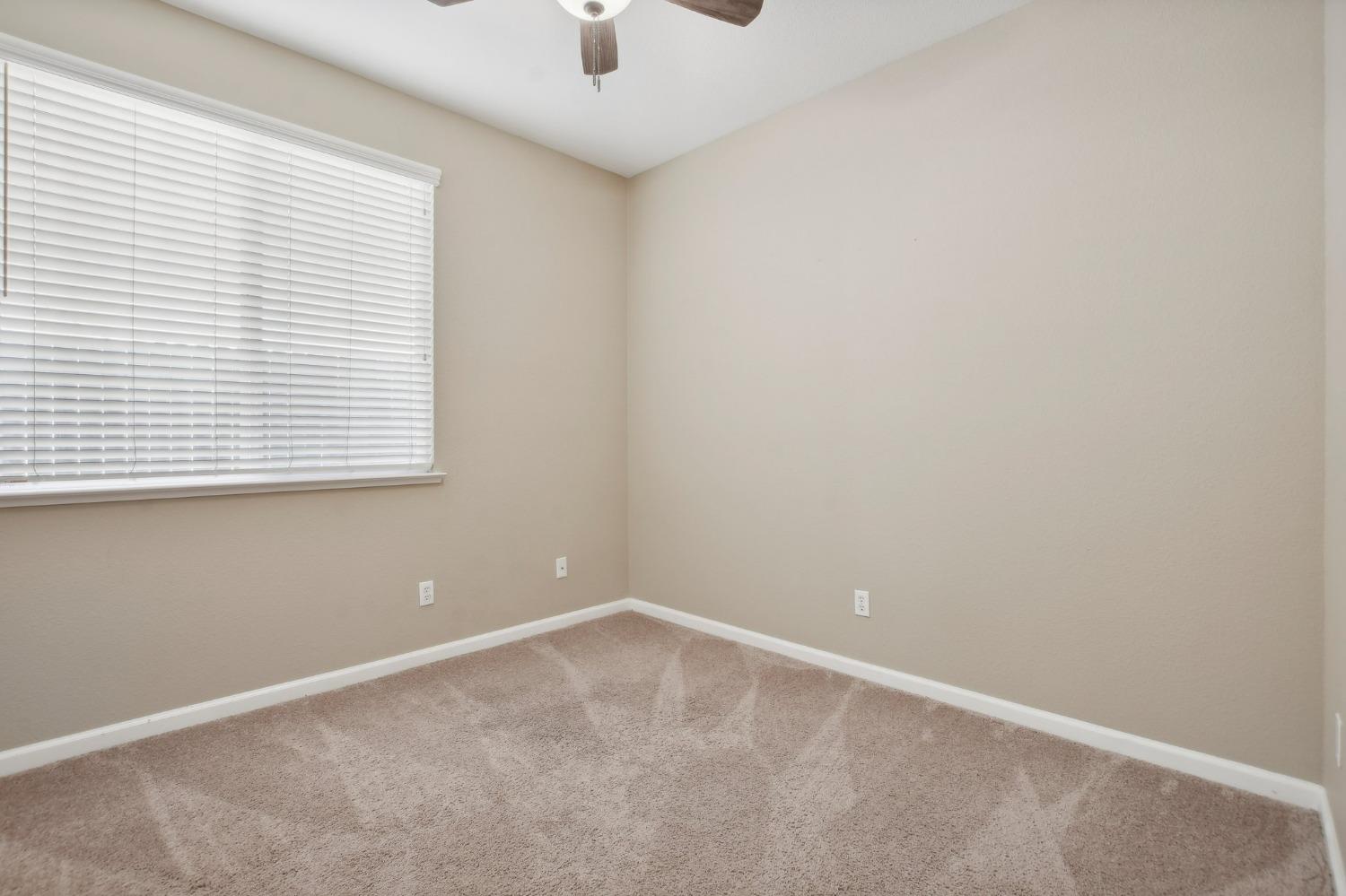 Detail Gallery Image 13 of 26 For 11767 Kouros Way, Rancho Cordova,  CA 95742 - 3 Beds | 2 Baths