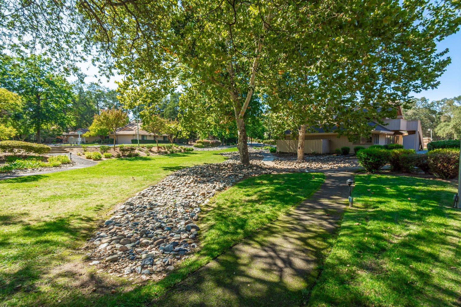 Detail Gallery Image 41 of 61 For 7443 Heritage Meadow Pl, Citrus Heights,  CA 95610 - 3 Beds | 2/1 Baths