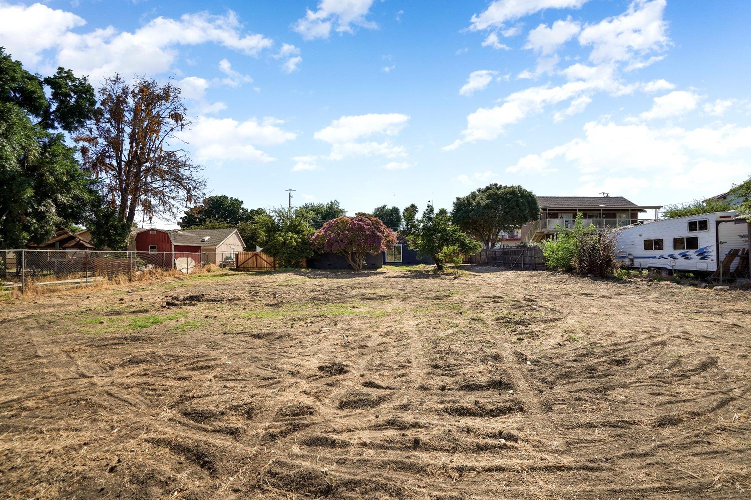 Sandmound Boulevard, Oakley, California image 37