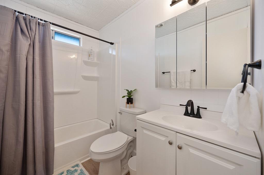 Detail Gallery Image 21 of 73 For 333 Pine St, Colfax,  CA 95713 - 3 Beds | 2 Baths