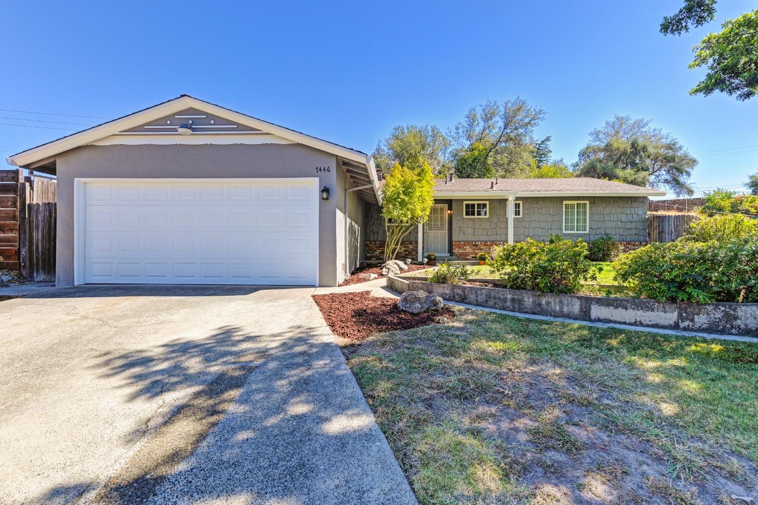 Detail Gallery Image 1 of 1 For 7446 Westgate Dr, Citrus Heights,  CA 95610 - 3 Beds | 2 Baths