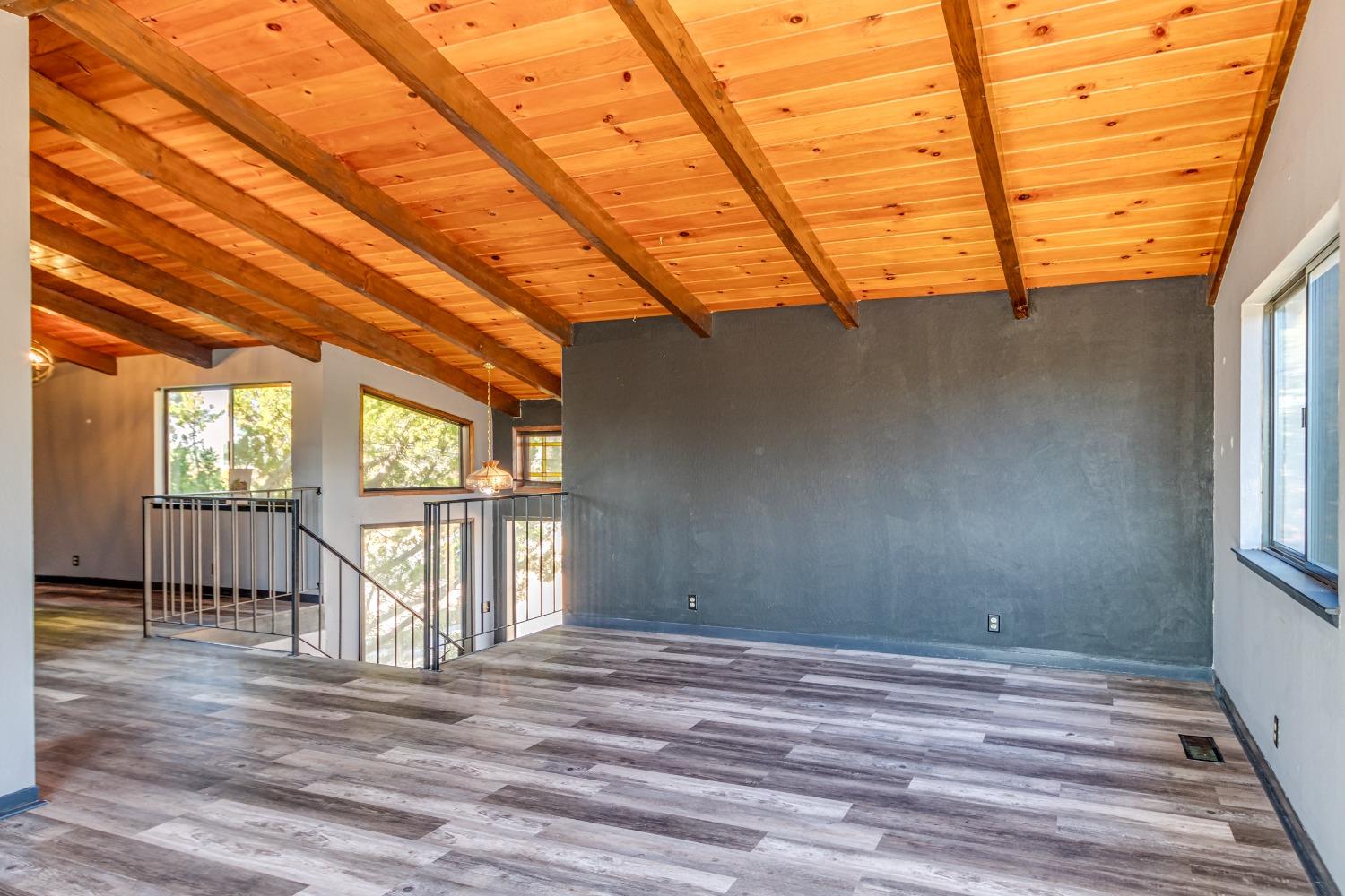 Detail Gallery Image 14 of 28 For 1865 Secret Lake Ct, Cool,  CA 95614 - 3 Beds | 2 Baths