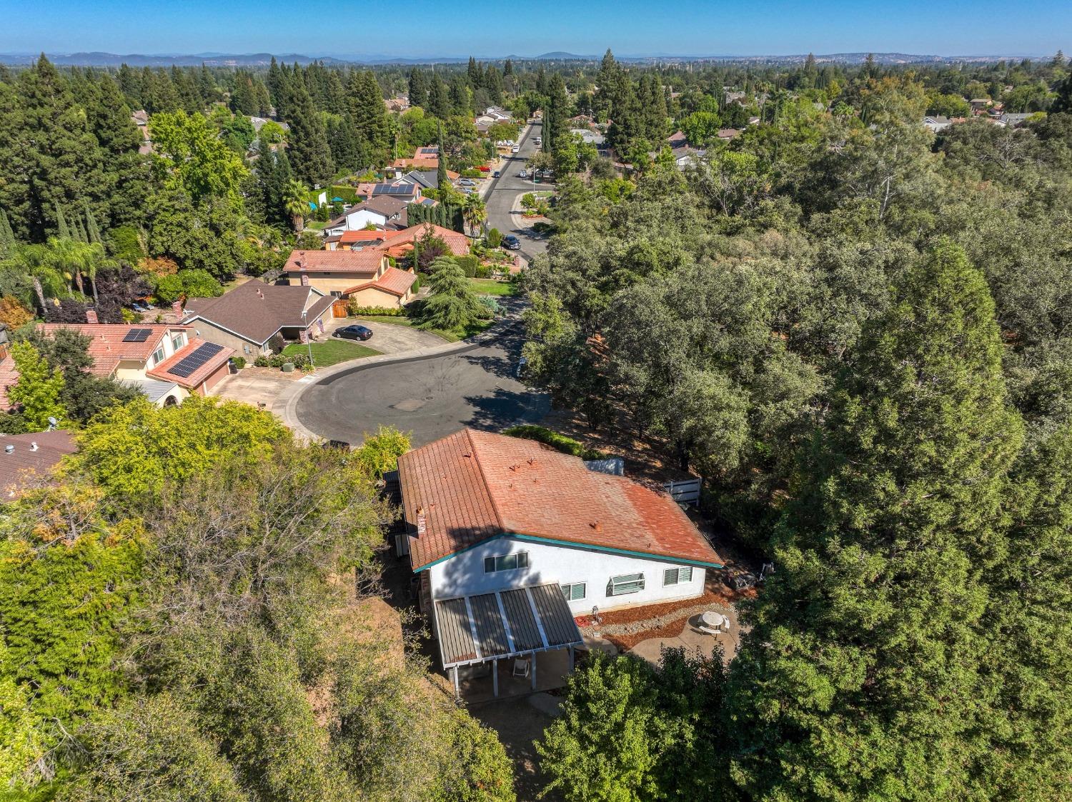 Detail Gallery Image 44 of 47 For 8457 Edgecliff Ct, Citrus Heights,  CA 95610 - 4 Beds | 3 Baths