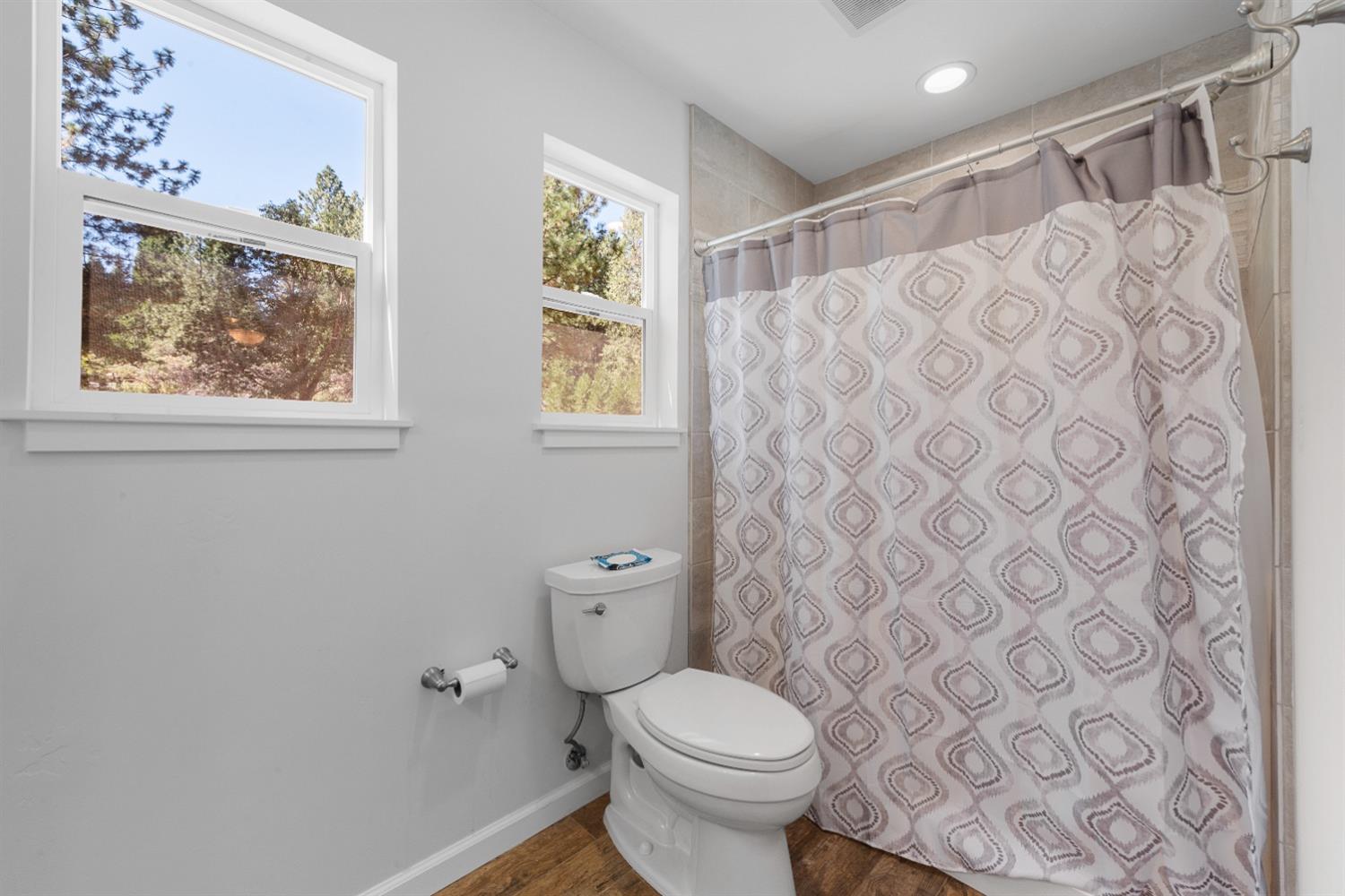 Detail Gallery Image 34 of 46 For 5995 Happy Pines Dr, Foresthill,  CA 95631 - 3 Beds | 2 Baths