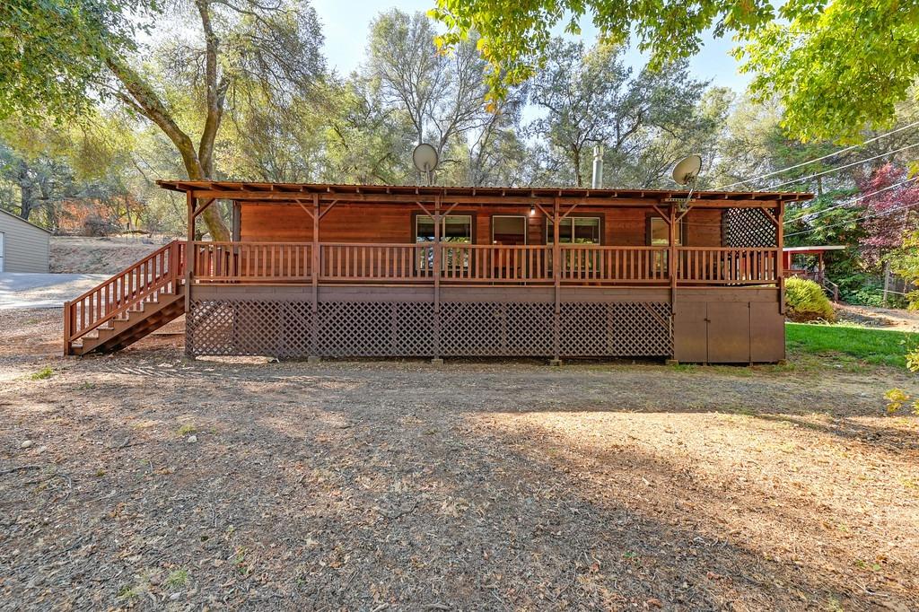 Detail Gallery Image 1 of 56 For 13630 Dry Creek Rd, Auburn,  CA 95602 - 3 Beds | 2 Baths