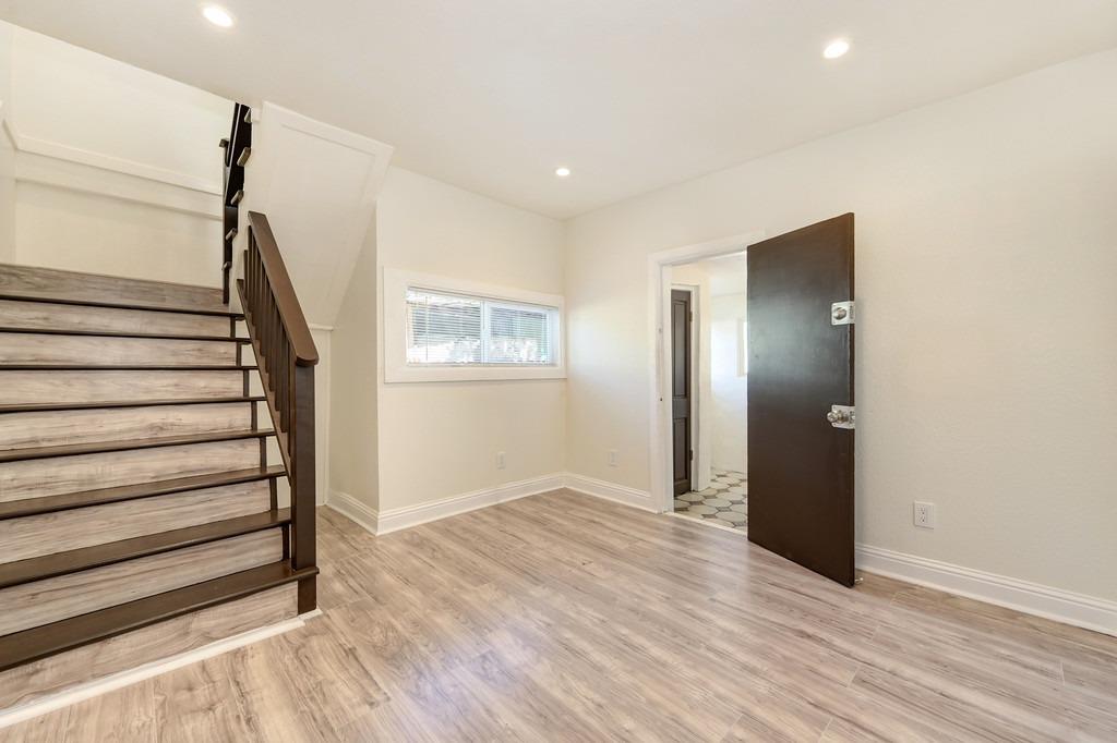 Detail Gallery Image 19 of 36 For 2084 Harrington Ave, Oakland,  CA 94601 - 2 Beds | 1 Baths