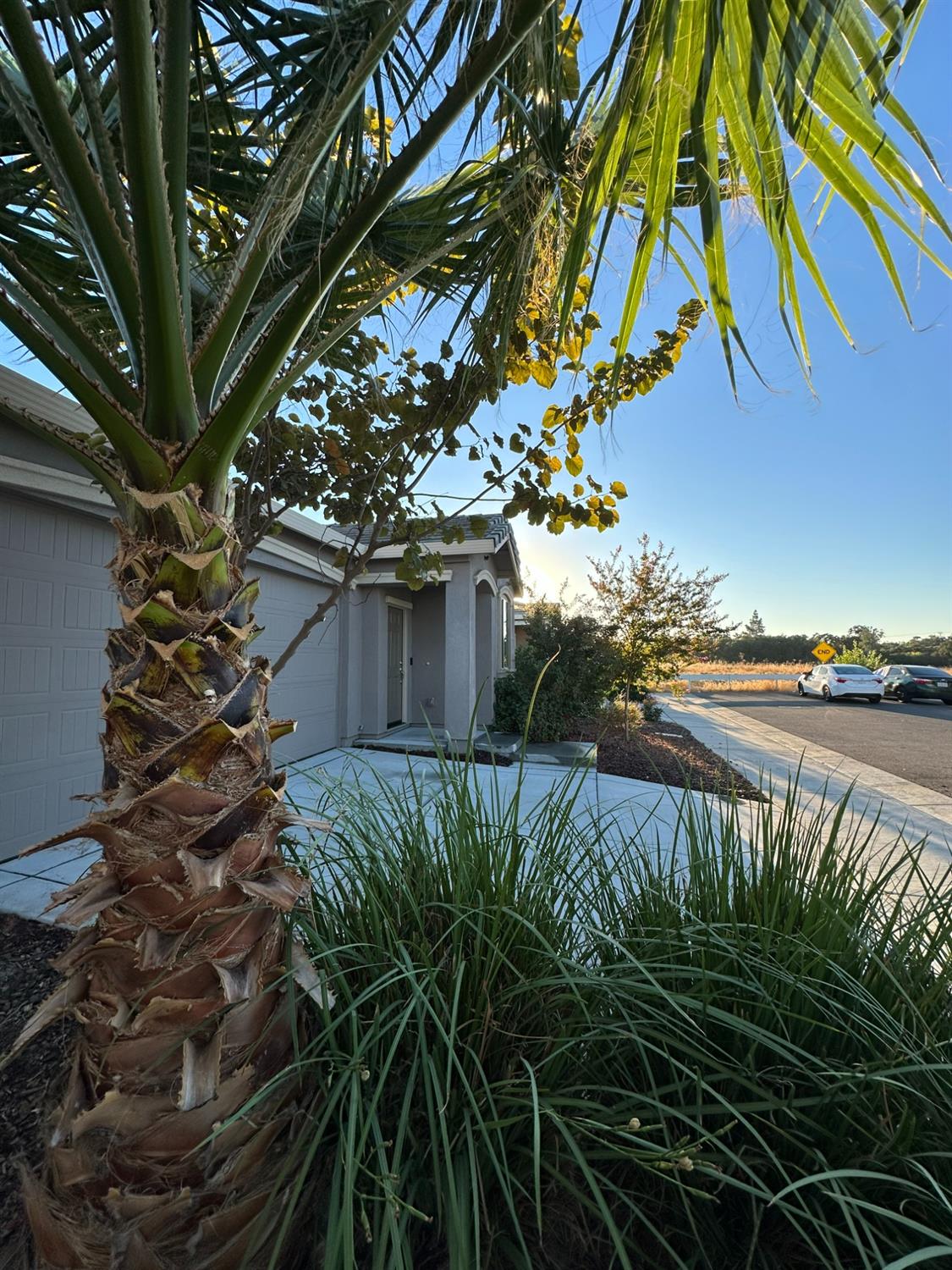 Detail Gallery Image 2 of 49 For 2770 Napoleon Way, Antelope,  CA 95843 - 3 Beds | 2 Baths